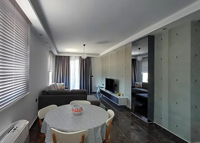 Era Palace Appartamento *