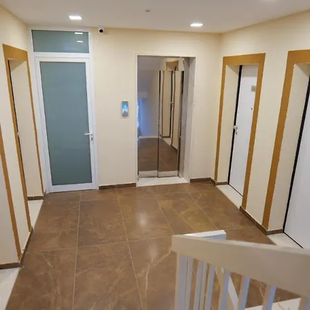 Era Palace Appartement *