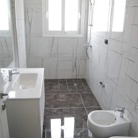 Era Palace Appartement *
