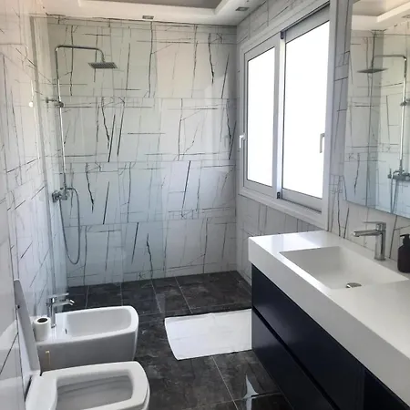 Era Palace Apartament *