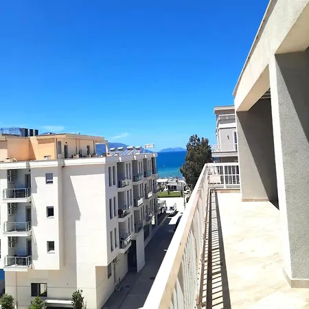 Era Palace
