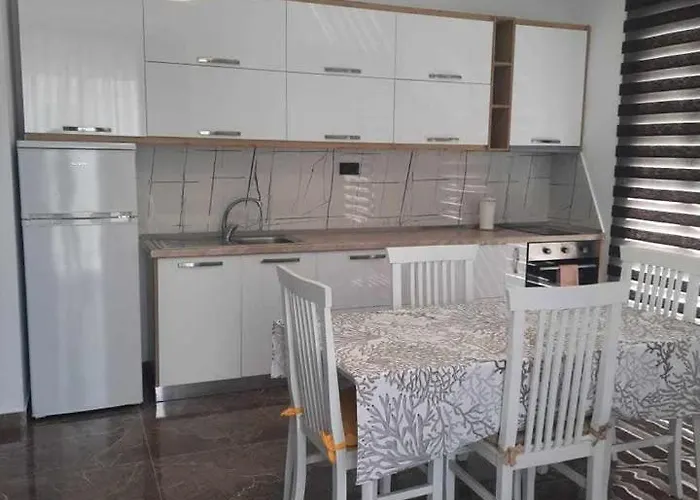 Era Palace * Avlonya